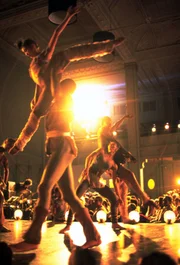 Gehen einen mühevollen Weg: die Studenten der New Yorker High School für Performing Arts ...