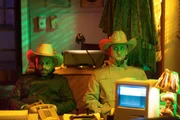 L-R: Anatol Yusef as DeBlanc, Tom Brooke as Fiore.
