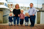 Our Little Family (uitz. 3 juni 2015)
Dan, Michelle (ouders), Jack, Cate and CeCe Hamill.