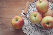 Apples, basket