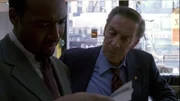 L-R: Ed Green (Jesse L. Martin), Lennie Briscoe (Jerry Orbach)