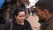 Martina und Bou Markt 01