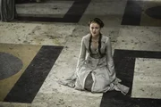 Sansa Stark (Sophie Turner)