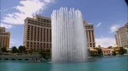 Direkt vor dem Bellagio sind die berühmten Fontänen