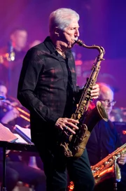 Die WDR Big Band mit Bob Mintzer (sax, ld)