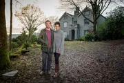 Robert (Christopher Eccleston) und Katy (Marsha Thomason).