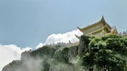 Blick auf den Tempel des Jinding.
