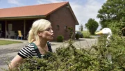 Eine Woche lang schmiss Ina Müller den Hof am Deich von Ehepaar Tannen. Nicht immer ein Zuckerschlecken.