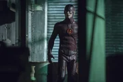 Nimmt den Kampf gegen das Böse auf: Barry alias The Flash (Grant Gustin) ...