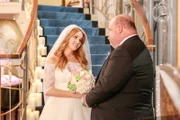 Debby Ryan (Jessie Prescott), Kevin Chamberlin (Bertram).