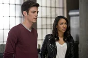 Grant Gustin, Candice Patton