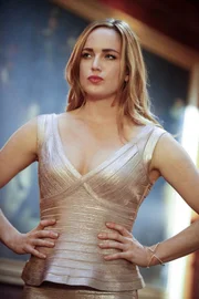 Sara Lance (Caity Lotz)