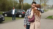 Alessio,li. bittet Rosalie um Vergebung