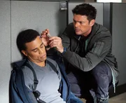 Almost Human I_3 (6)