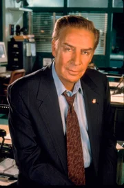 Lennie Briscoe (Jerry Orbach)