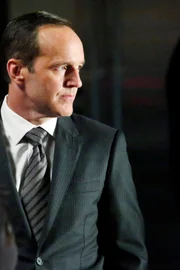 Phil Coulson (Clark Gregg)