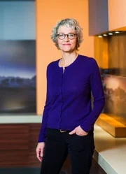 Barbara Bürer - Moderatorin Nachtwach