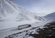 Ice Road Truckers Alaska