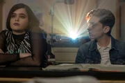 L-R: Kat Hernandez (Barbie Ferreira), Ethan (Austin Abrams)
