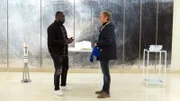 Pierre M. Krause und Gerald Asamoah besuchen die Arenakapelle auf Schalke.