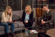 v.l.: Ava Parcell (Willa Fitzgerald), Detective Amanda Rollins (Kelli Giddish) und Dominick "Sonny" Carisi (Peter Scanavino)