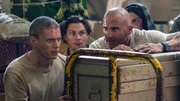 (L-R): Michael Scofield (Wentworth Miller) and Lincoln Burrows (Dominic Purcell)
PRISON BREAK: in PRISON BREAK premiering on FOX. Cr: Didier Baverel /FOX. © 2017 FOX Broadcasting Co.
