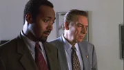 L-R Detective Ed Green (Jesse L. Martin)und Detective Lennie Briscoe (Jerry Orbach)