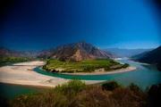 First bend in Yangtze, Lijiang