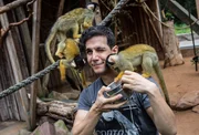 Daniele Rizzo moderiert das SUPER RTL-Tiermagazin 'Tierisch unterwegs'.