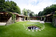 Das Haus von Kayo und Chris in South Hertfordshire, England