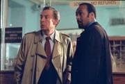 Law & Order Season12 EP ATTORNEY CLIENT, Law & Order Season12, regie USA 2001-2002, Darsteller Jerry Orbach, Jesse L. Martin