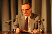 Valery Legasov (Jared Harris)