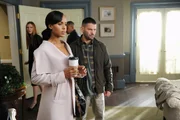 Olivia Pope (Kerry Washington,l), Huck (Guillermo Diaz, r)