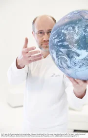 Sci Fi setzt die Zusammenarbeit mit Astrophysiker Professor Harald Lesch fort. Das neue, interaktive Format hei§t "Sci Xpert - Leschs Universum"