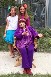 Anoki (h.l.), Esther (h.r.) und Agnès Varda (vo.)
