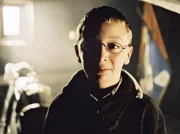 rbb Fernsehen SPUK AM TOR DER ZEIT, Fernsehfilm Deutschland 2002, Regie: Günter Meyer, am Mittwoch (01.02.12) um 14:15 Uhr.
Unheimlich: Durch ein Zeittor gelangt Marco (Friedrich Lindner) in das Jahr 1766.