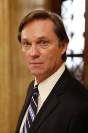 LAW & ORDER -- "Dignity" Episode 2005 -- Pictured: Richard Thomas as Roger Jenson -- NBC Photo: Will Hart