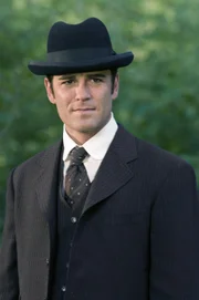 Yannick Bisson