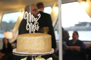 A view of the cake topper.