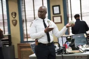 Captain Ray Holt (Andre Braugher)