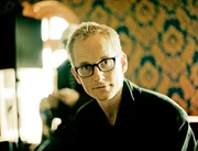 Musiker Tex ist der Gastgeber in "TV Noir" - das Wohnzimmer der Singer und Songwriter.