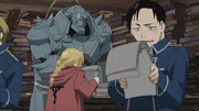 Alphonse Elric (hinten); Edward Elric (vorne); Maria Ross (r.)