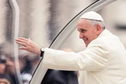 An Heiligabend feiert Papst Franziskus im Petersdom die traditionelle Christmette.
