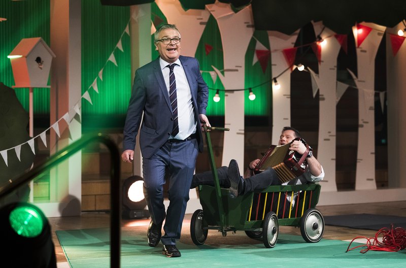 Jürgen B. Hausmann Frühling, Flanzen, Feiertage D, 2019 Streams, TVTermine, News, DVDs TV Jürgen B. Hausmann Frühling, Flanzen, Feiertage D, 2019 Streams, TVTermine, News, DVDs TV