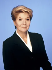 hr-fernsehen JULIA - EINE UNGEWÖHNLICHE FRAU (2), Klare Entscheidungen, Fernsehserie, Deutschland/Österreich 1999 - 2003, Regie: Gero Erhardt, am Dienstag (09.12.14) um 15:15 Uhr.
Christiane Hörbiger als Bezirksrichterin Dr. Julia Laubach .