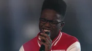 "WanMor" member performing "It's So Hard to Say Goodbye to Yesterday"