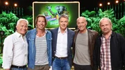 Moderator Jörg Pilawa (Mitte) mit seinen prominenten Kandidaten (v.l.n.r.): Gerry Hungbauer, Hakim Meziani, Heiner Lauterbach, Uwe Ochsenknecht (alle Schauspieler)