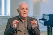 30 Jahre später erinnert sich Daniel Barenboim im Interview an das Mauerfallkonzert vom 12. November 1989.