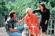 V.l.: Magnum (Tom Selleck), Agatha Kimball (Mercedes McCambridge), Amy Crane (Andrea Marcovicci)