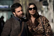 Grégory Montel as Gabriel Sarda und Monica Bellucci.